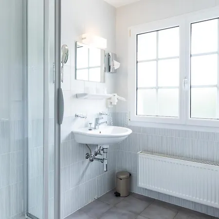 Restaurant La Croix Verte Szálloda 3*