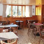 Restaurant La Croix Verte 3*