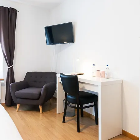 Hotel Restaurant La Croix Verte 3*