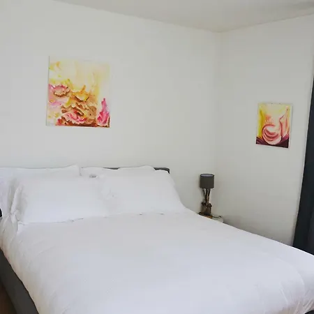 Restaurant La Croix Verte Hotell 3*