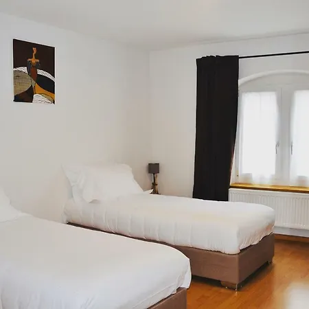 Restaurant La Croix Verte 3*